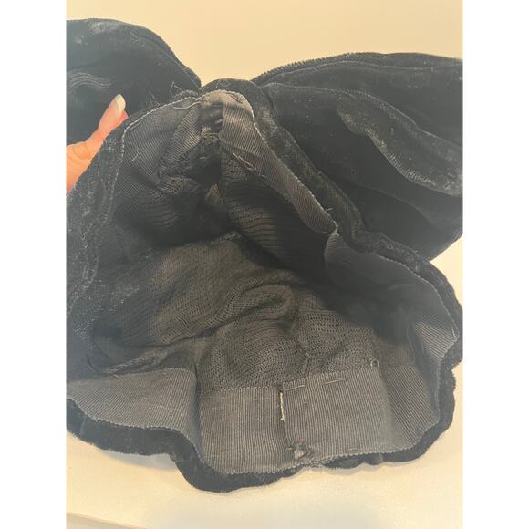 Vintage Turban Style Black Velvet Hat Large Bow JL - Picture 7 of 7